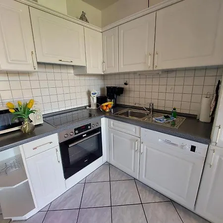Sonnenstrahl 5 Erdgeschoss Apartment *
